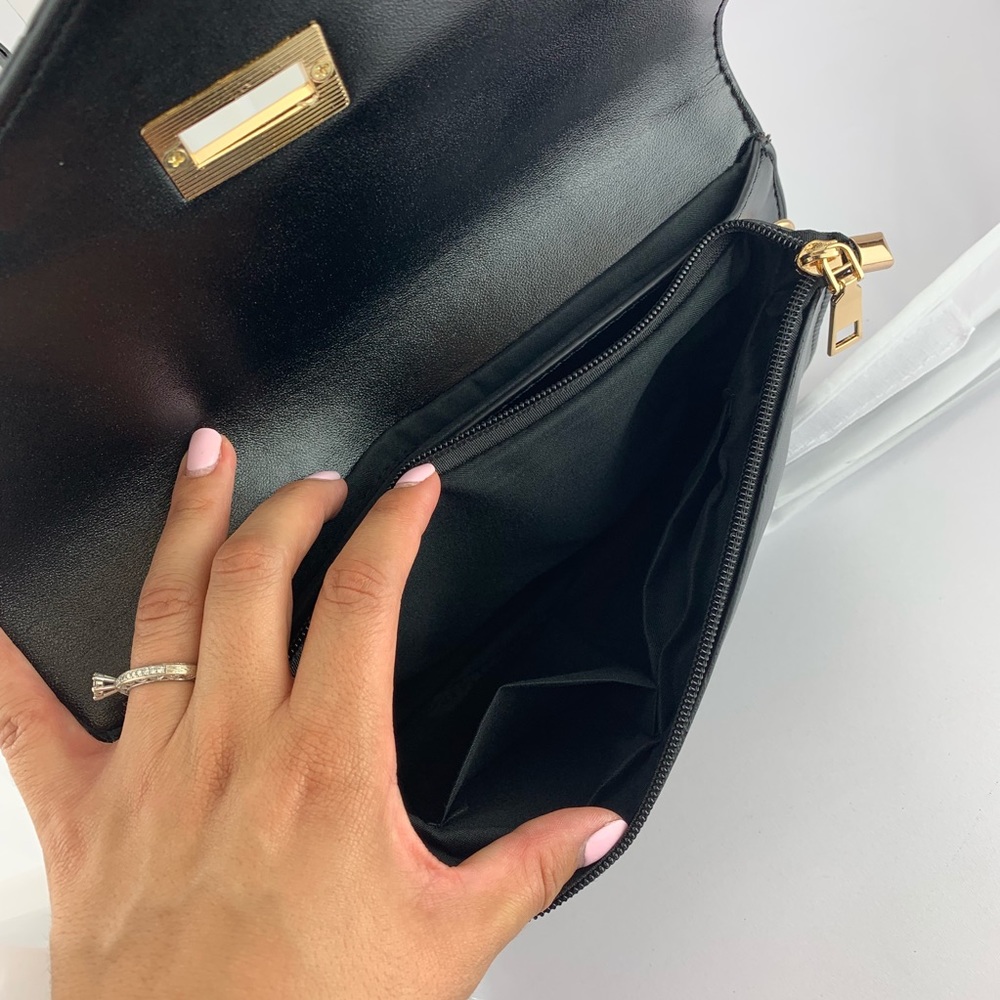Vegan Black Clutch Converts into Crossbody Purse - Picture 5 of 8